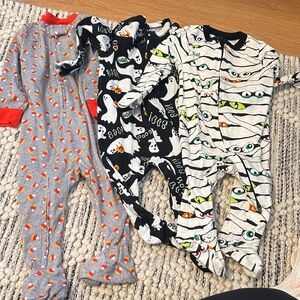 Halloween-Themed Baby One Piece Set